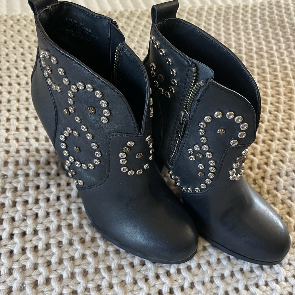 Steve Madden Black Studded Booties
